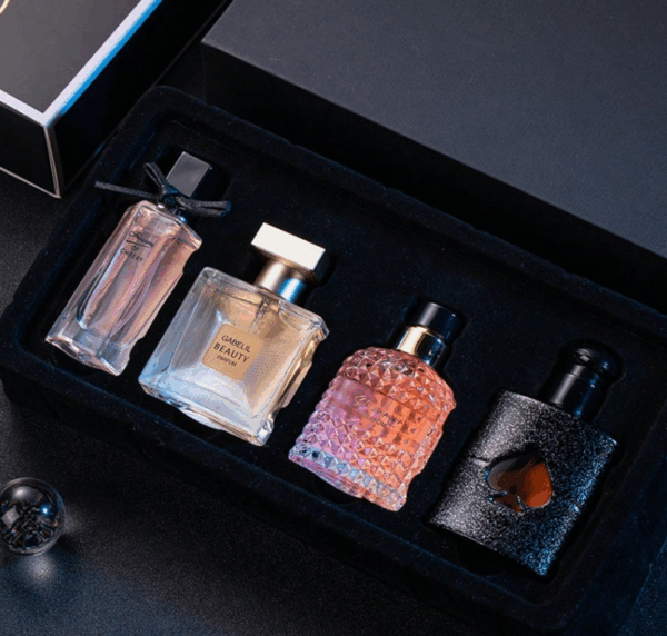 Screenshot 2025-07-27 3.42.00 PM Women’s Perfume Spray Gift Set – 4-Piece Collection with Lasting Fragrance