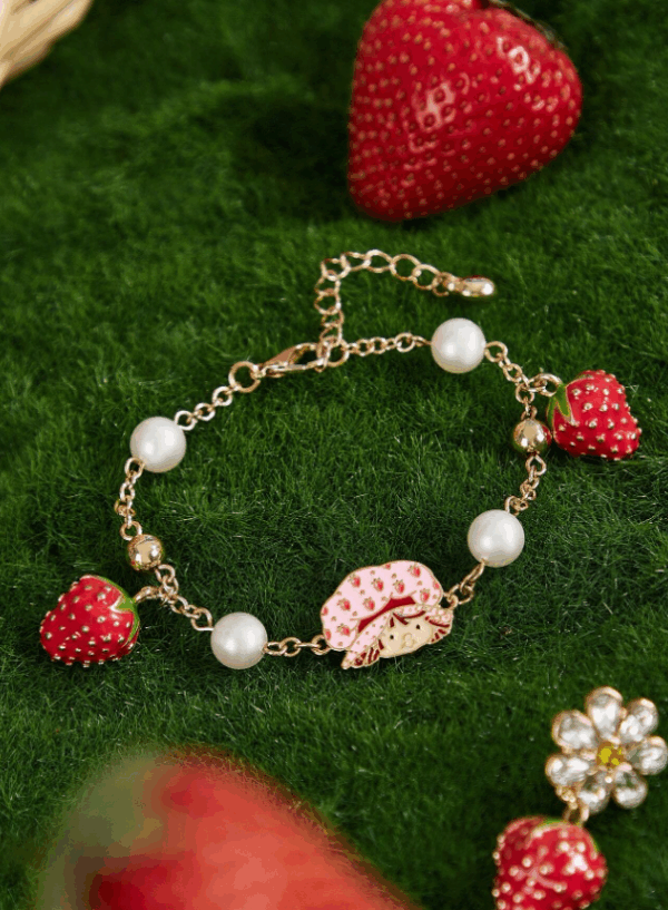 Strawberry Shortcake Charm Bracelet – 3D Strawberry & Cartoon Figure Design