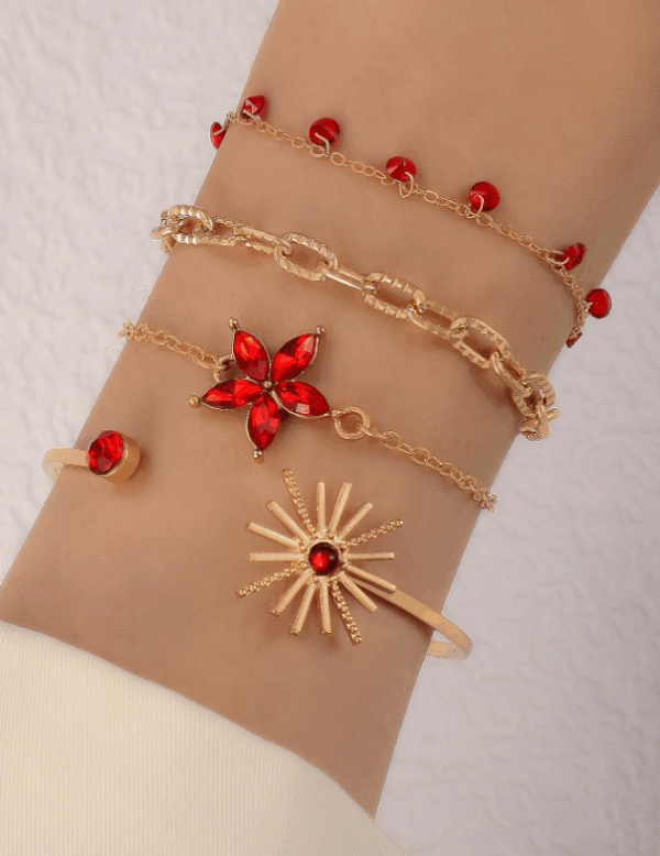 4pcs Vintage Resin Butterfly & Crystal Heart Charm Bracelet Set