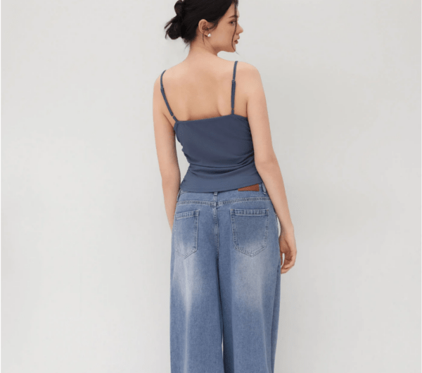 V-Neck Solid Lace Ruched Cami Top